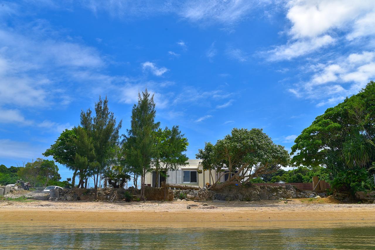 Guest House Waraemon Nago Esterno foto