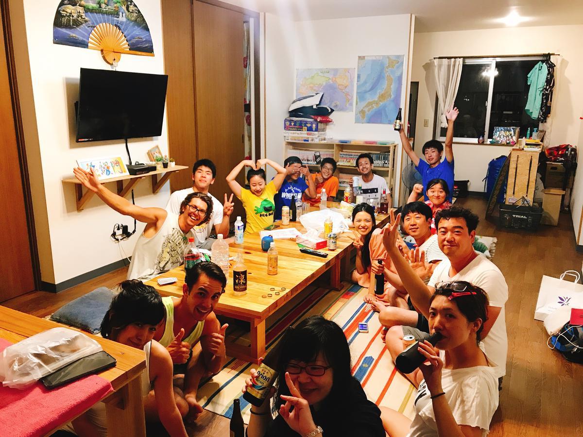 Guest House Waraemon Nago Esterno foto