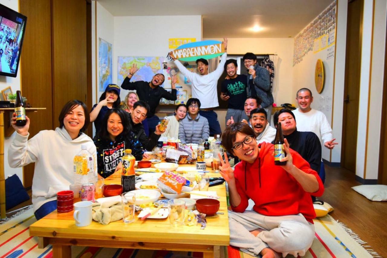 Guest House Waraemon Nago Esterno foto
